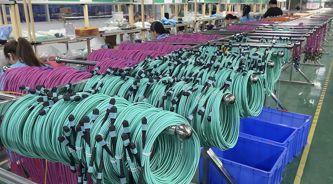 KOCENT OPTEC LIMITED สายการผลิตผู้ผลิต