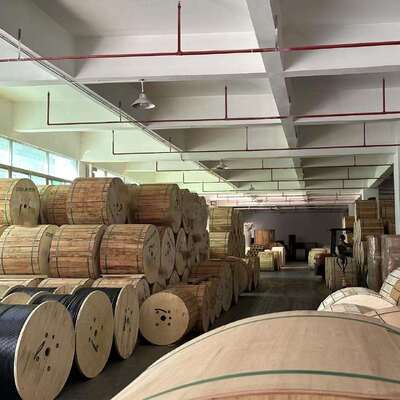 2 fibers to 144 fibers Multimode OM2 50/125 GFYTA Underground Duct Outdoor Optical Fiber Cable PE Outsheath